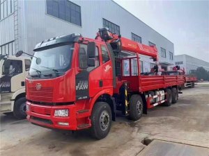 解放國六前四後八隨車吊新品上市