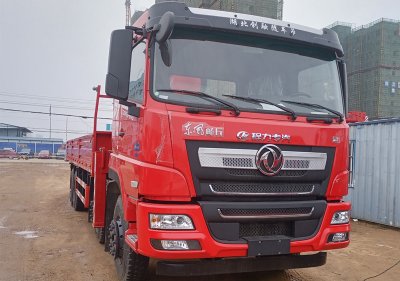 國六東風暢行D7前四後八隨車吊新品上市