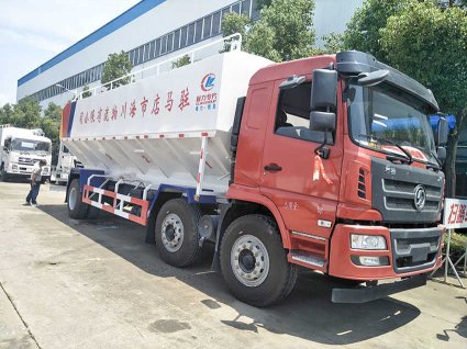 陝汽軒德小三軸30立方散裝飼料車