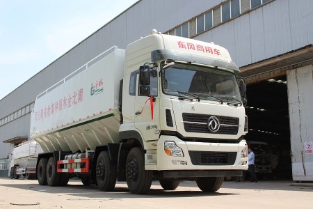 東風天龍前四後八40立方散裝飼料車